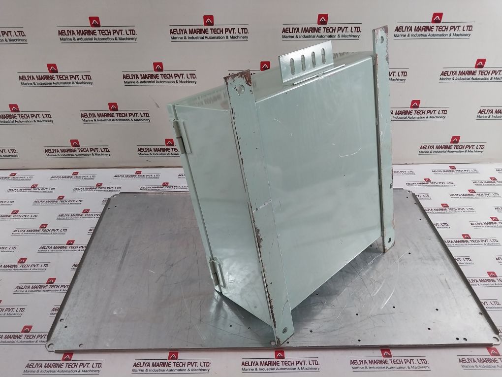 Nunotani Keiki Seisakusho A7785-5 Electric Propeller Shaft Revolution Indicator