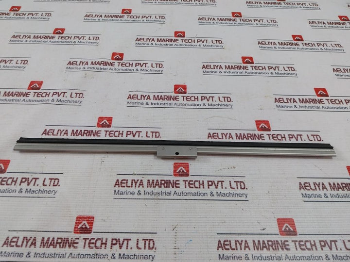 Nwb Bridge Wiper Blade