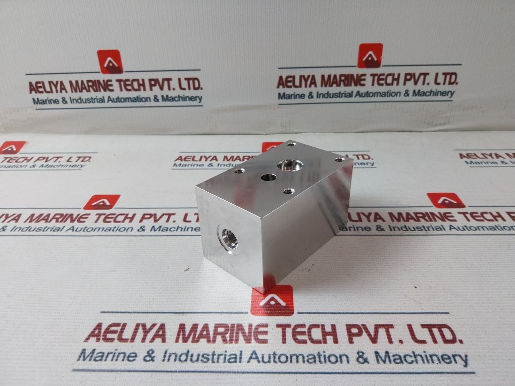 Oceaneering 0317942 Body Valve Spm 1/2 In 3 Way Sae