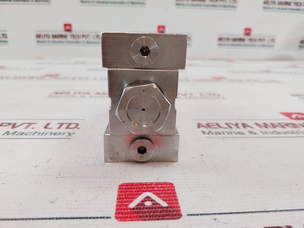 Oceaneering 100276 Shear Seal Valve Rev. B