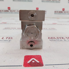 Oceaneering 100276 Shear Seal Valve Rev. B