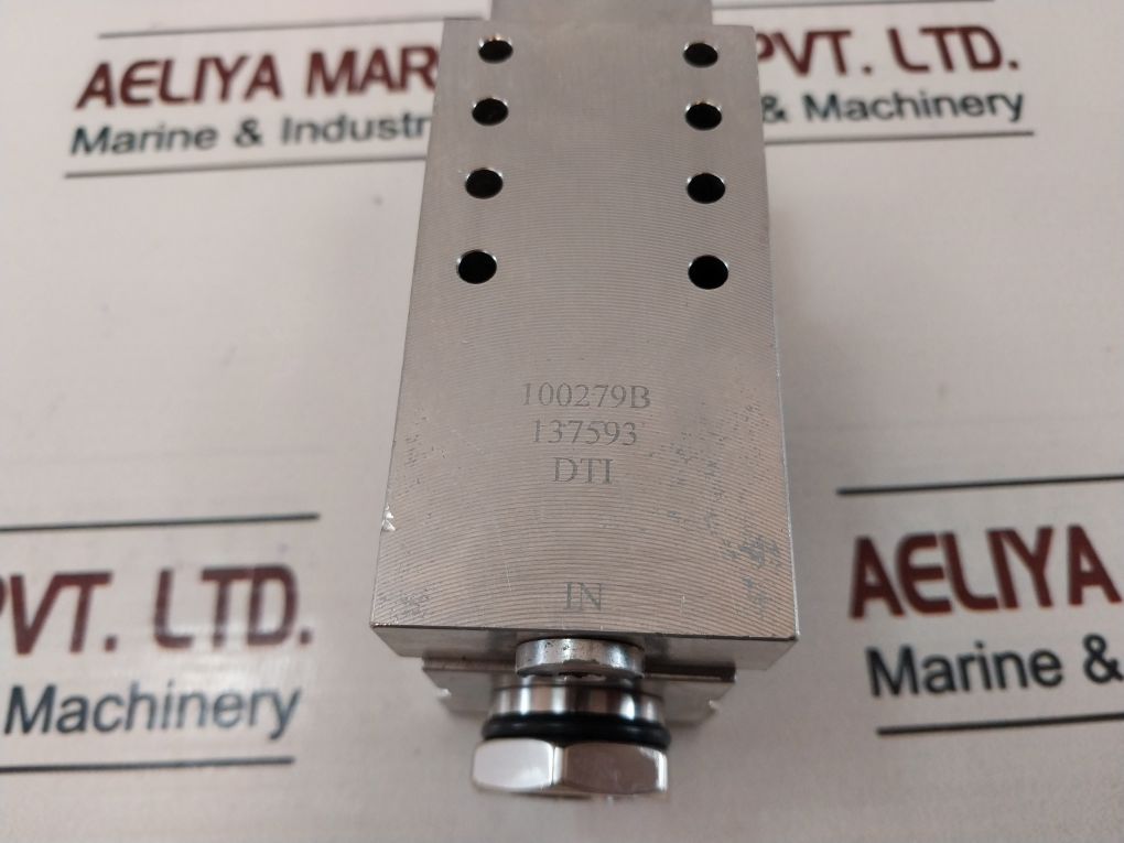 Oceaneering 100276 Shear Seal Valve 100281