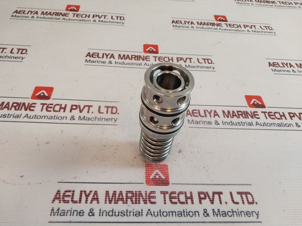 Oceaneering 100742 E Cartridge Valve Spm 3Wnc Set
