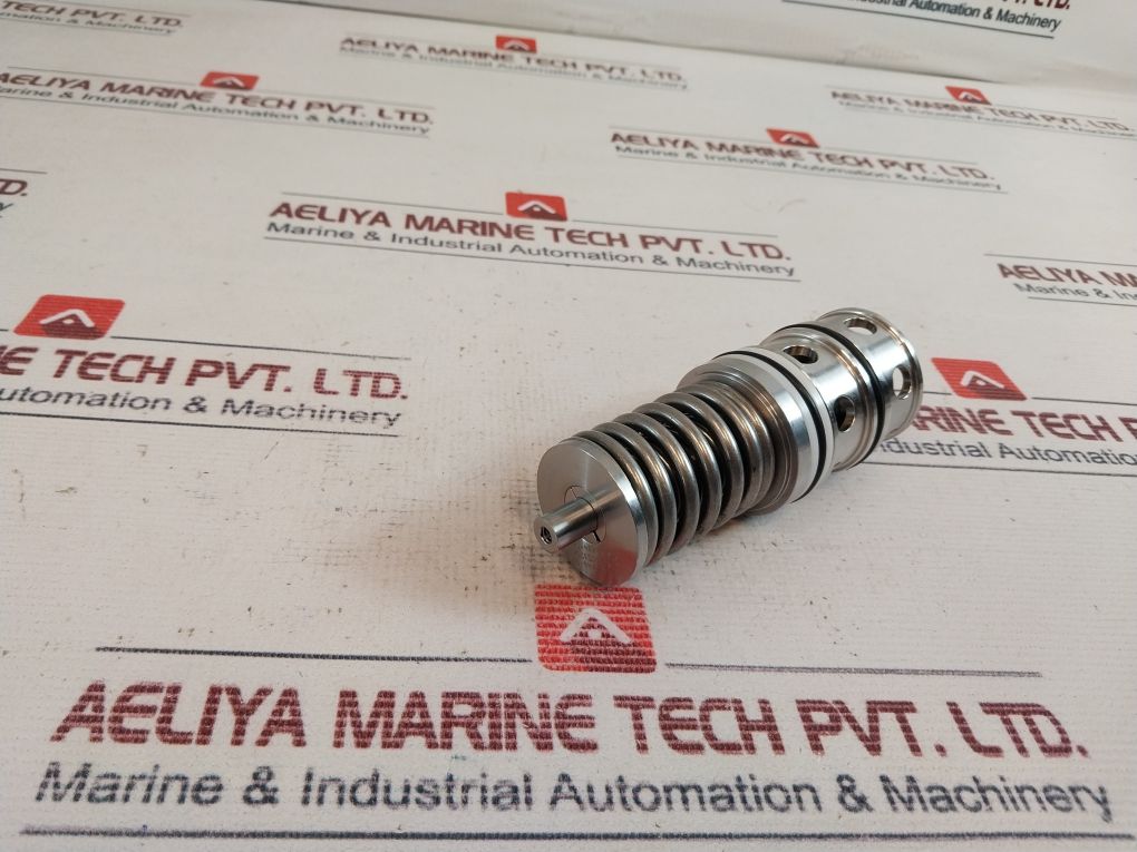 Oceaneering 100742 E Cartridge Valve Spm 3Wnc Set