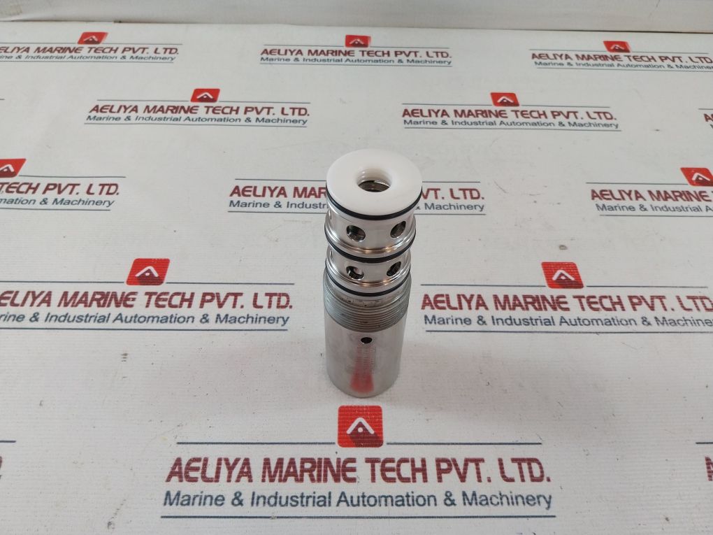 Oceaneering 100744-b Cartridge Valve 100742 E