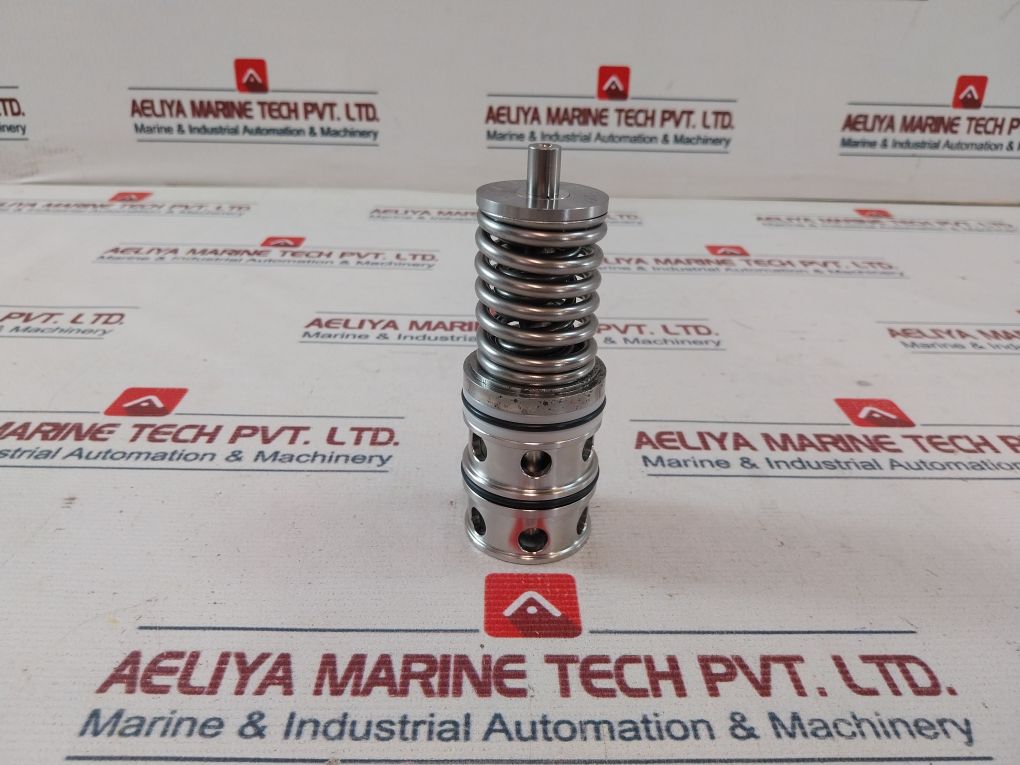 Oceaneering 100744-b Cartridge Valve 100742 E