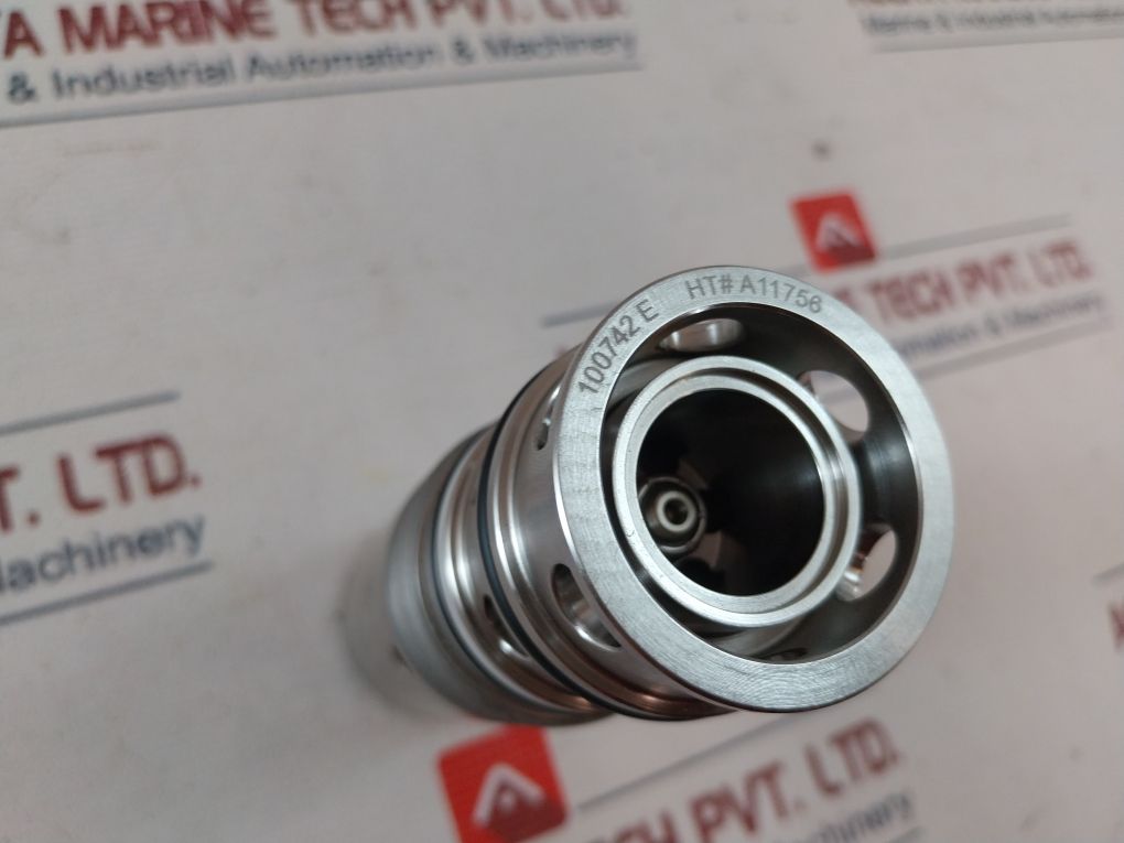Oceaneering 100744-b Cartridge Valve 100742 E
