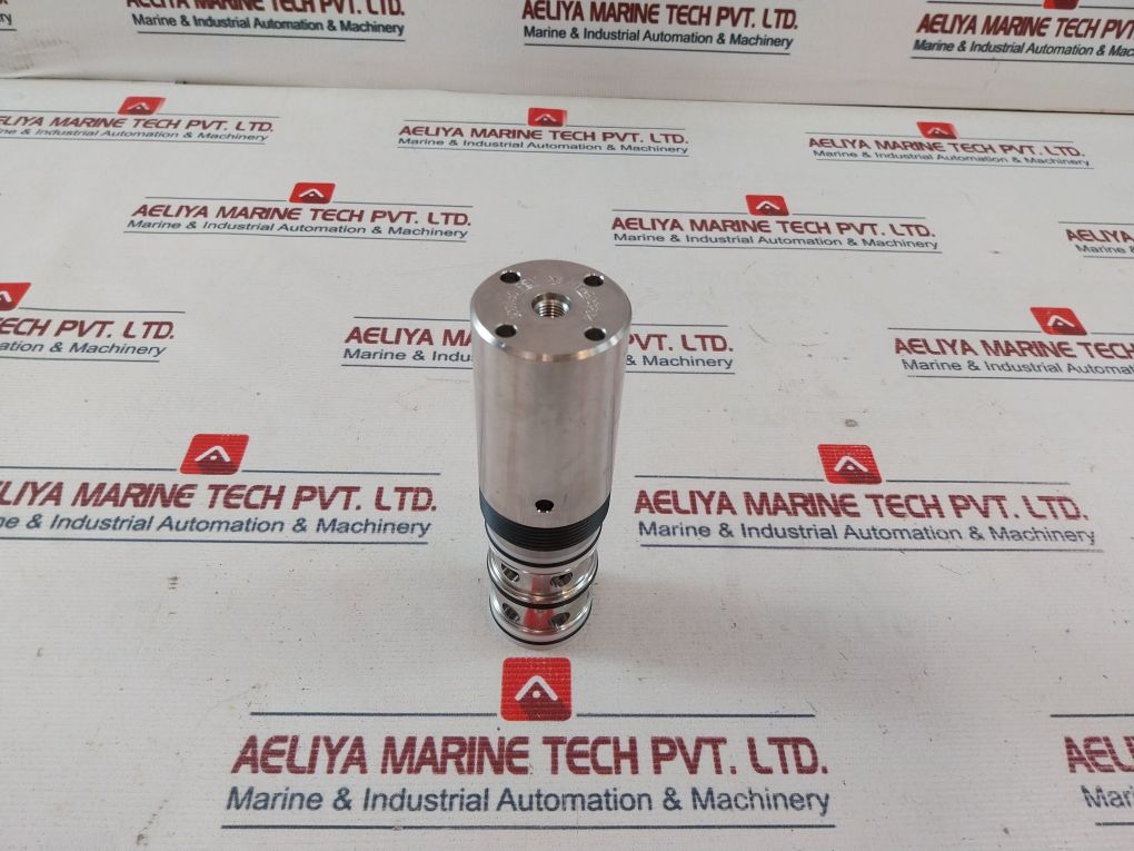 Oceaneering 100744-b Cartridge Valve A19640