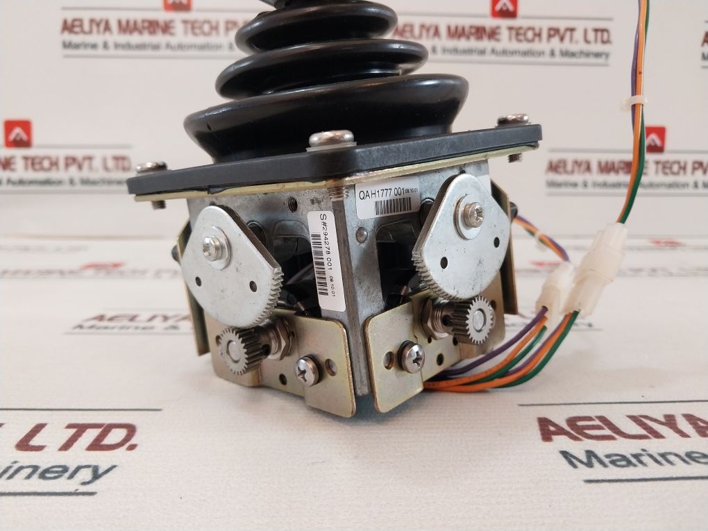 Oem Controls Js6M11517 Joystick Controller Qah1777 001