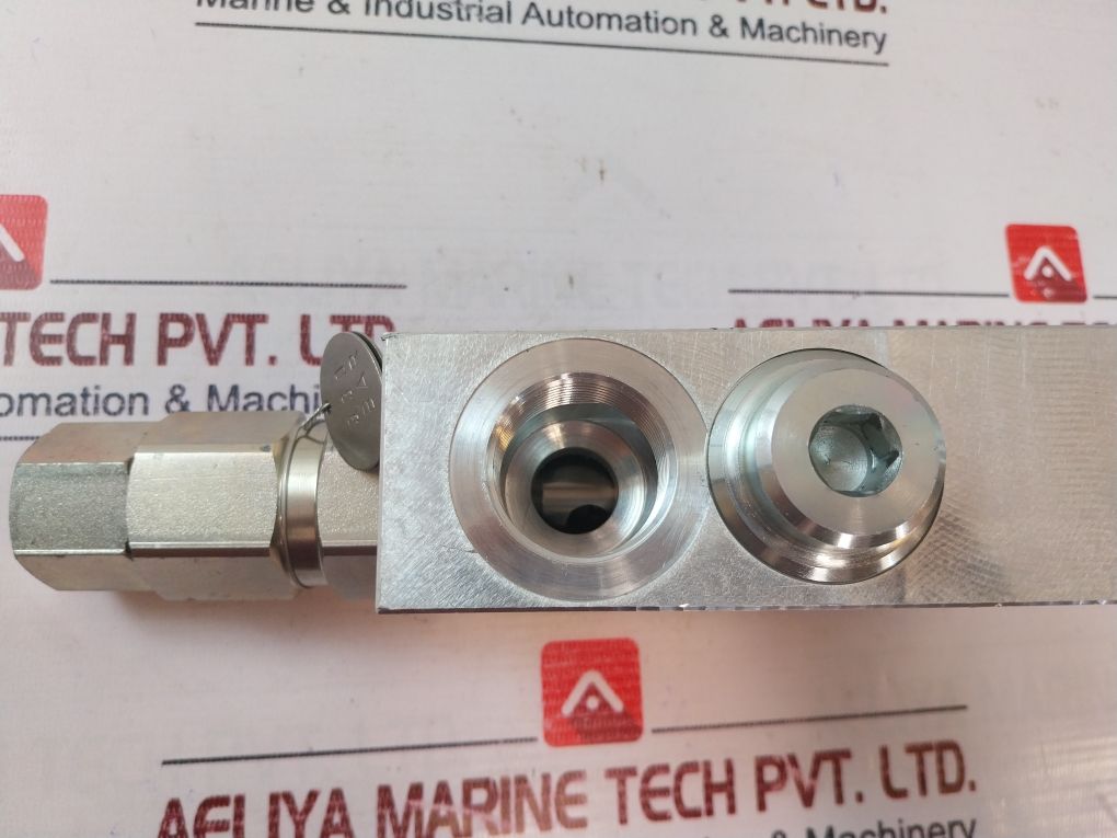 Oil Control 05416203053500A Check Valve 330 Bar