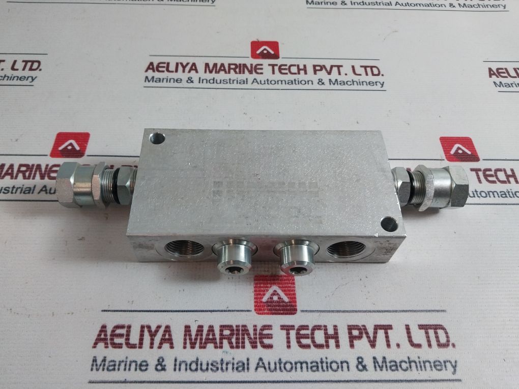 Oil Control 05420510042000A Double Acting Overcentre Valve