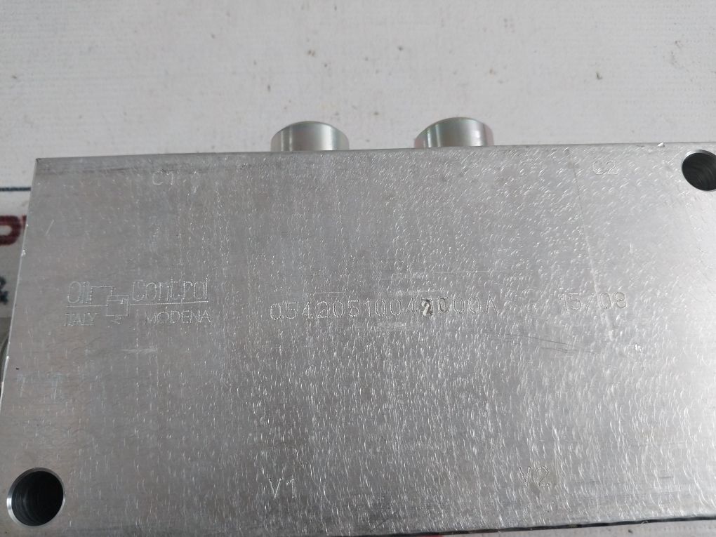 Oil Control 05420510042000A Double Acting Overcentre Valve