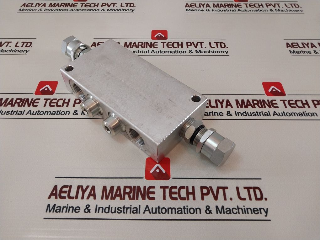 Oil Control 05420510043500A Double Acting Overcentre Valve F564