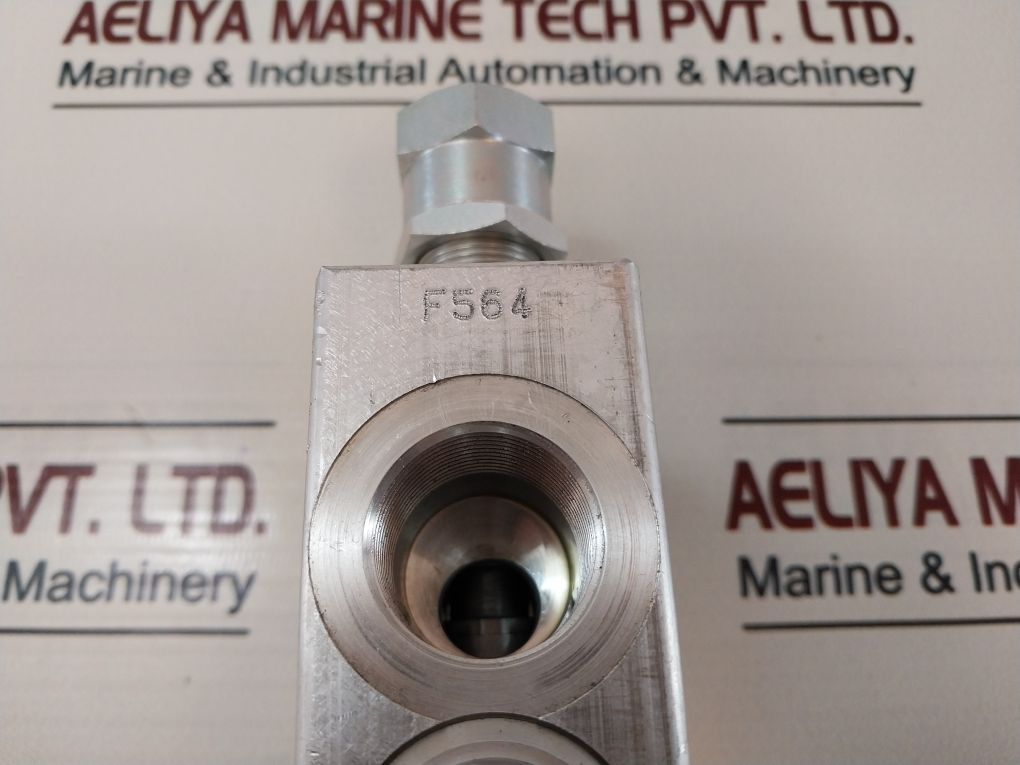 Oil Control 05420510043500A Double Acting Overcentre Valve F564