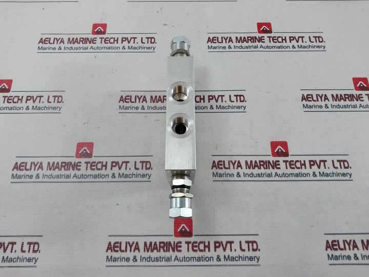 Oil Control 05420510043500A Hydraulic Valve