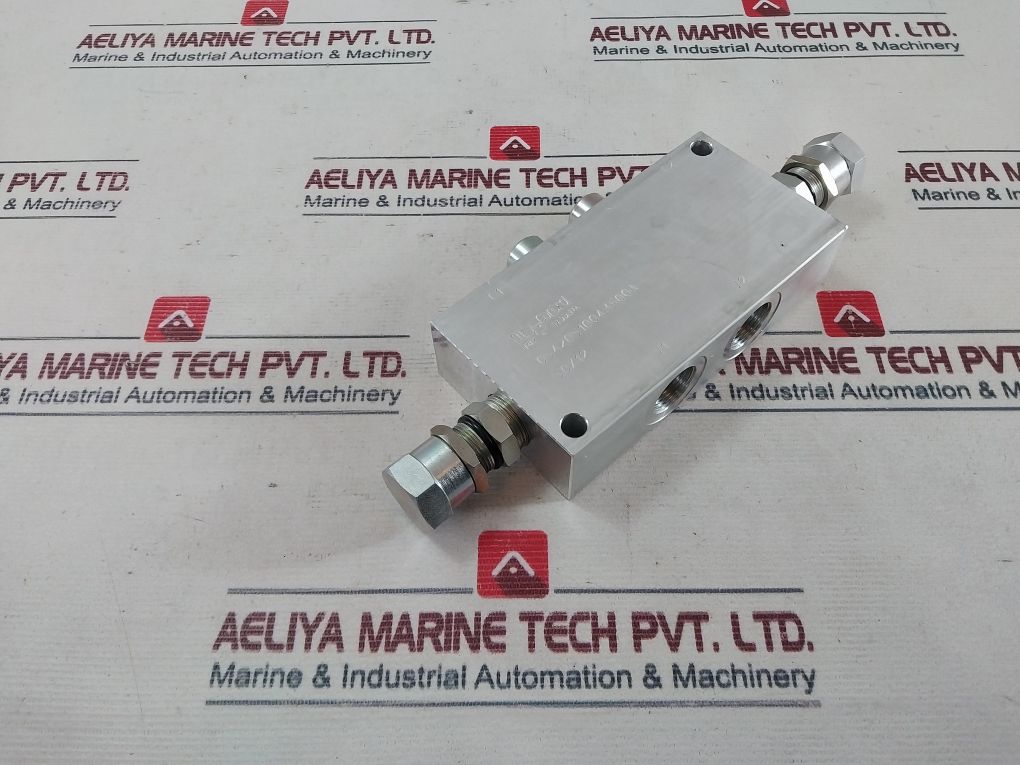Oil Control 05420510043500A Hydraulic Valve