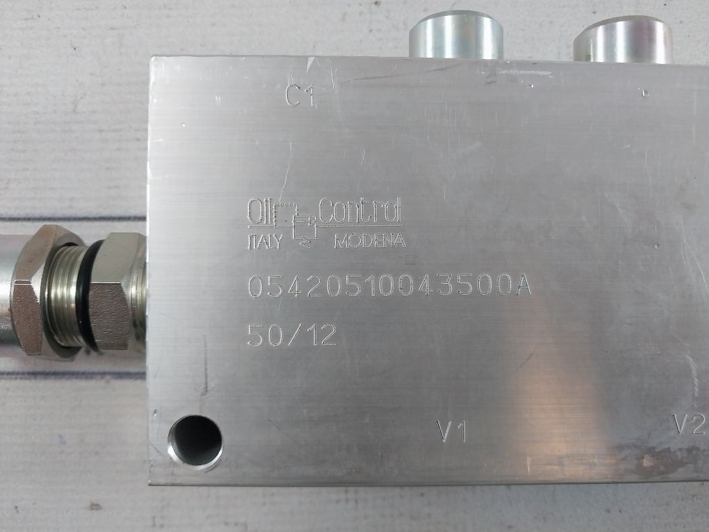 Oil Control 05420510043500A Hydraulic Valve