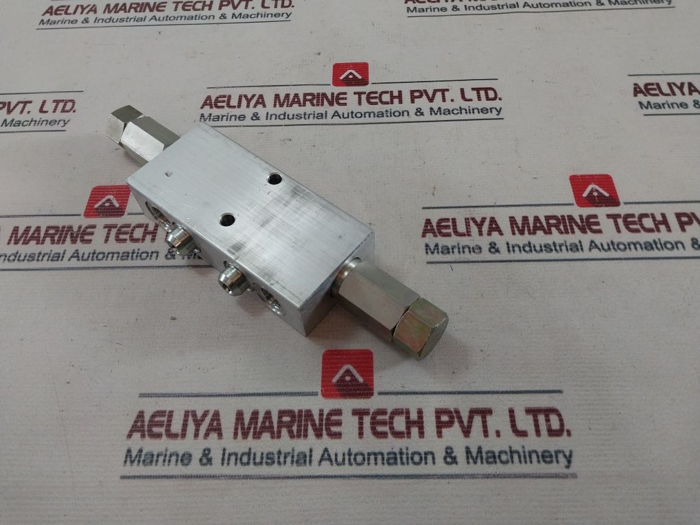 Oil Control 054225100220000 Double Acting Overcentre Valve A1517