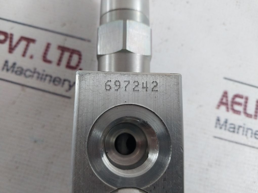 Oil Control 05422510033500A Single Acting Overcentre Valve