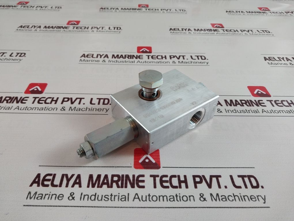 Oil Control 05432210033500A Hydraulic Valve