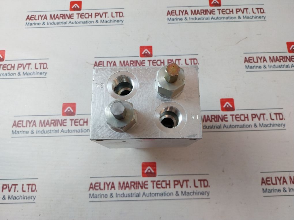 Oil Control 05714710043500A Valve Block