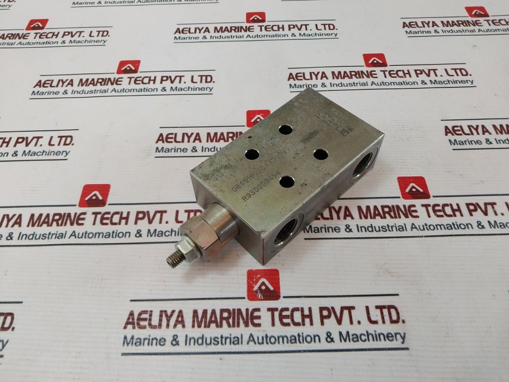 Oil Control R930003498 Overcenter Valves