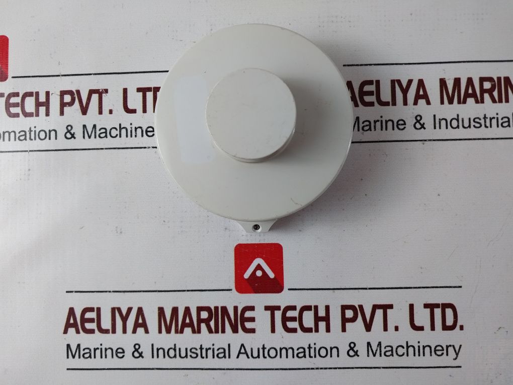 Oki 4352-okb Photoelectric Smoke Detector With Base