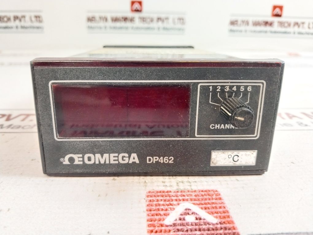 Omega Dp462 Digital Panel Thermometer