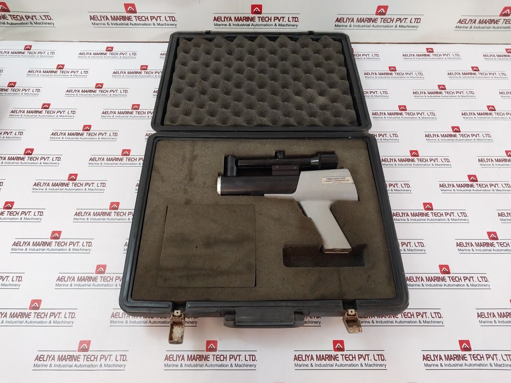 Omega Engineering 2000A Omegascope With Hard Case (Incomplete)