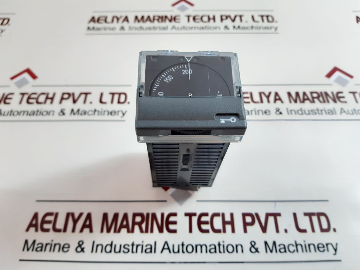 Omega engineering cn884rtd-nc temperature controller