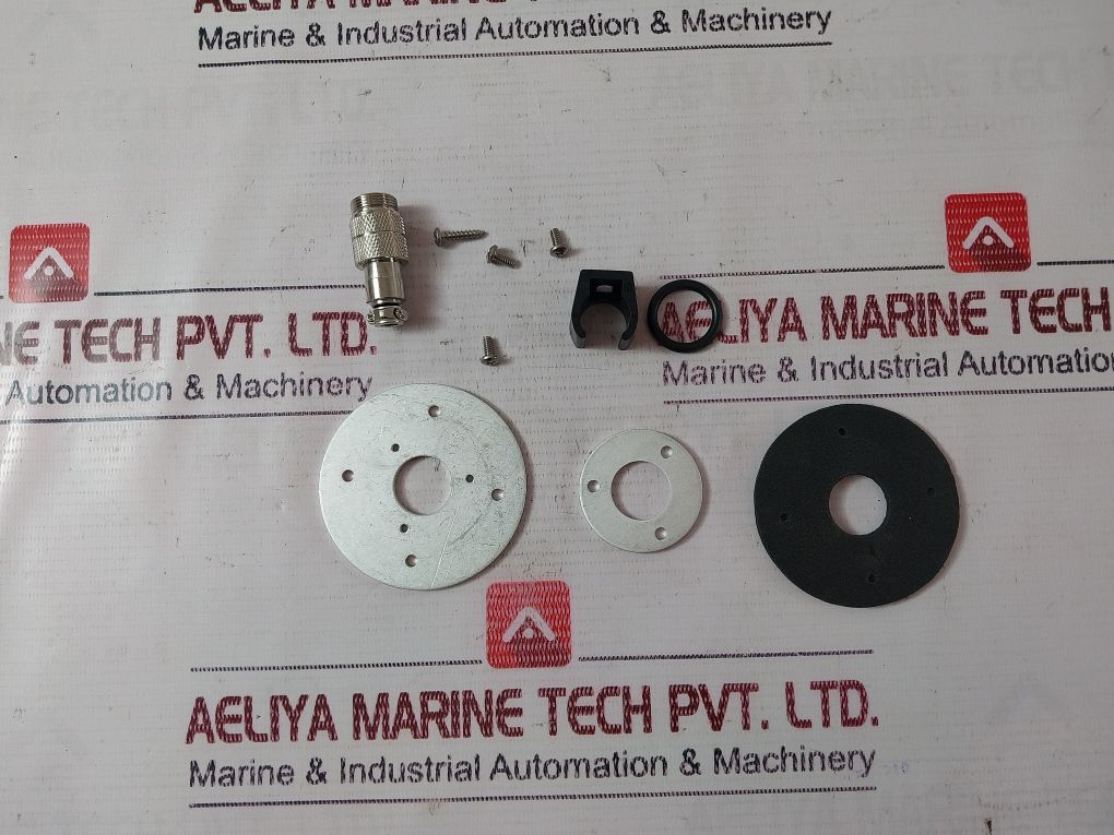 Omega Hx94C Humidity Temperature Transmitter 821958 Set