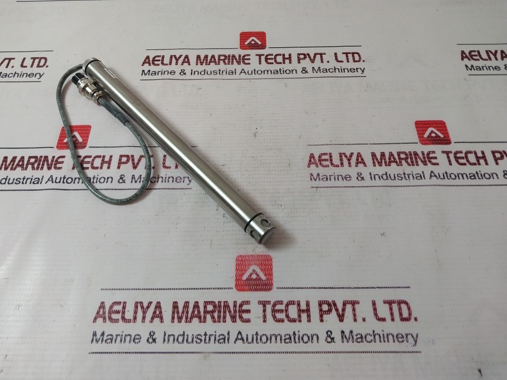 Omega Hx94C Humidity Temperature Transmitter 821958 Set