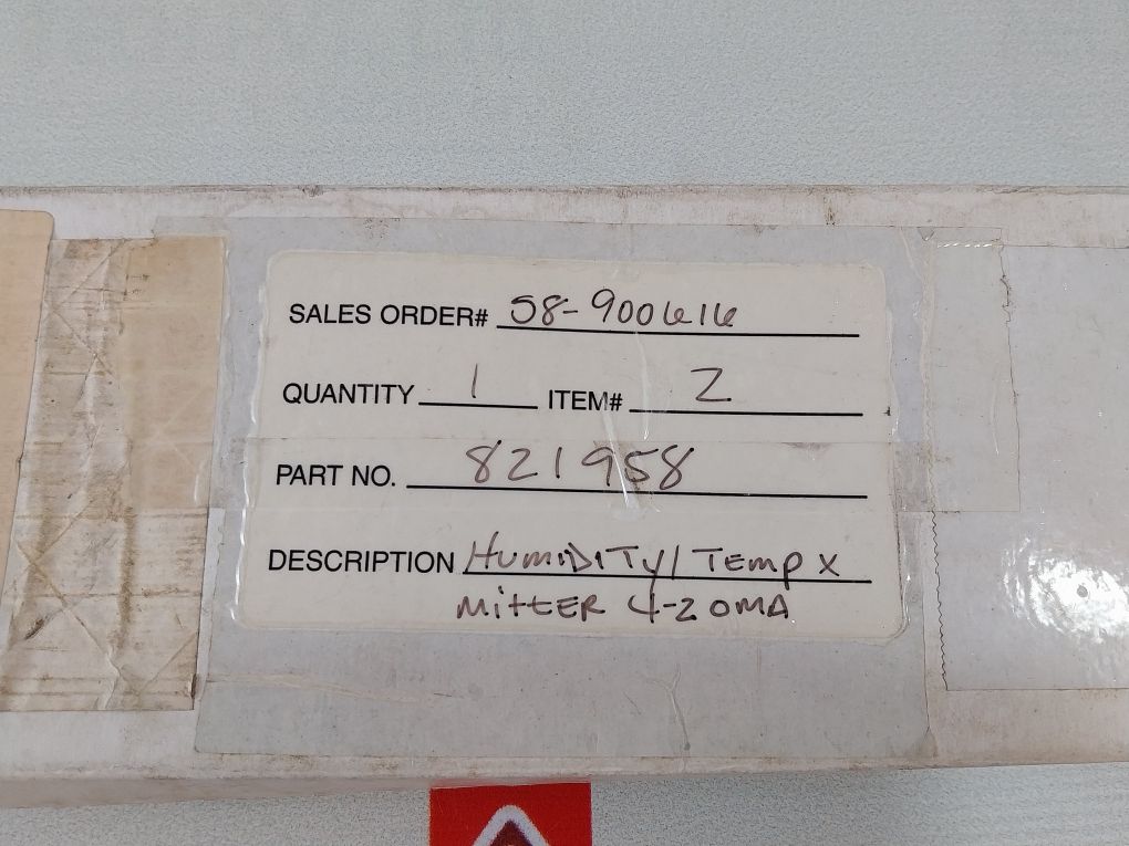 Omega Hx94Cw Temperature Transmitter 821958 4-20 Ma Set