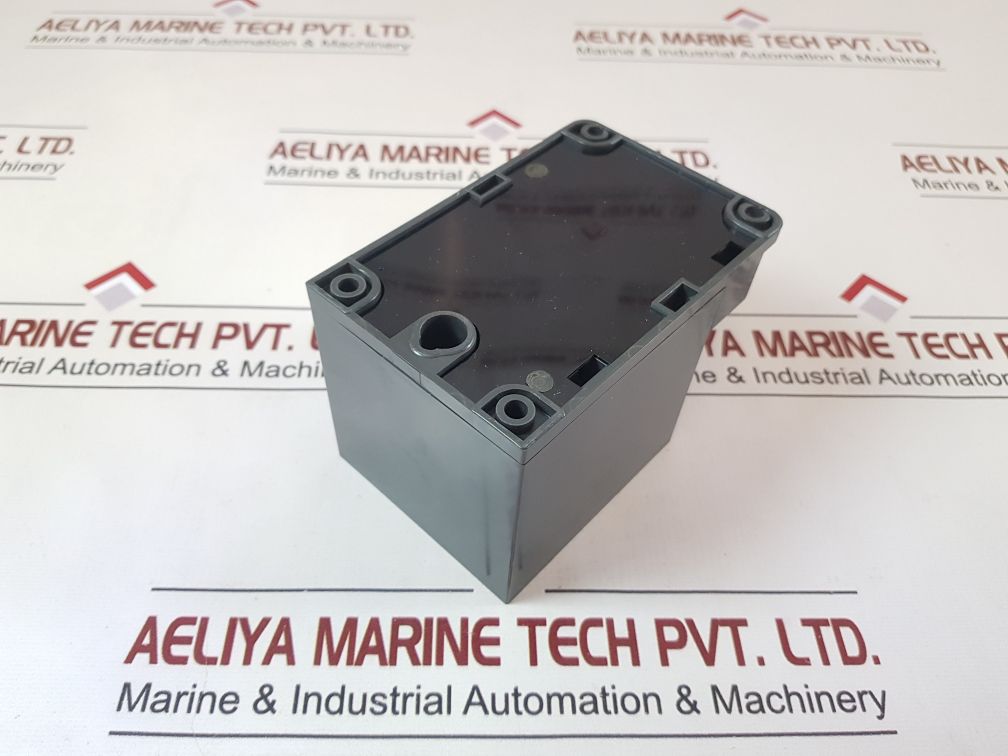 Omron 61F-11 Floatless Level Switch With 61F-g Relay Unit