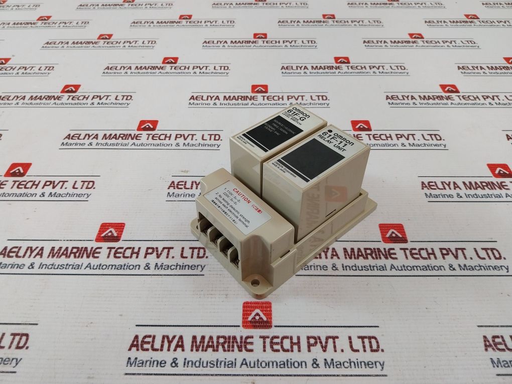 Omron 61F-g Floatless Level Switch With 61F-11 Relay Unit 50/60Hz