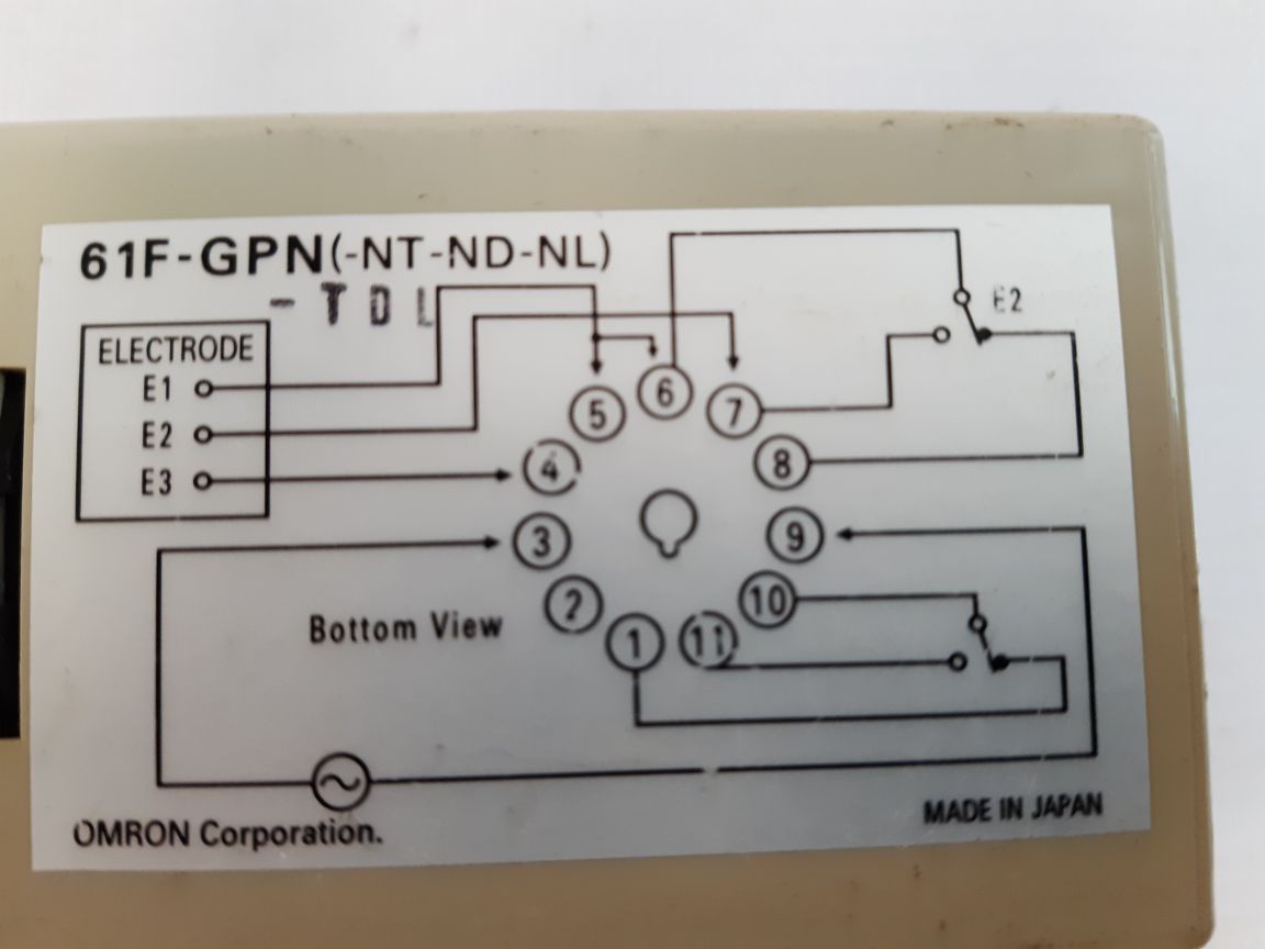 Omron 61F-gp-n-tdl Floatless Level Switch With Base
