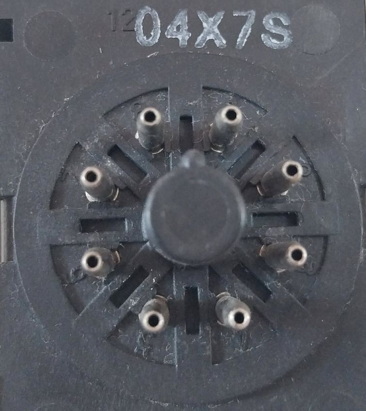 Omron 61F-gp-n8 Floatless Level Switch 230V Ac