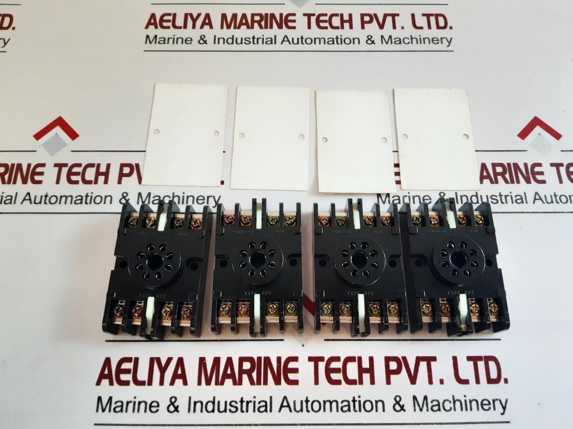 Set Of 7X Omron 8Pf Relay Base