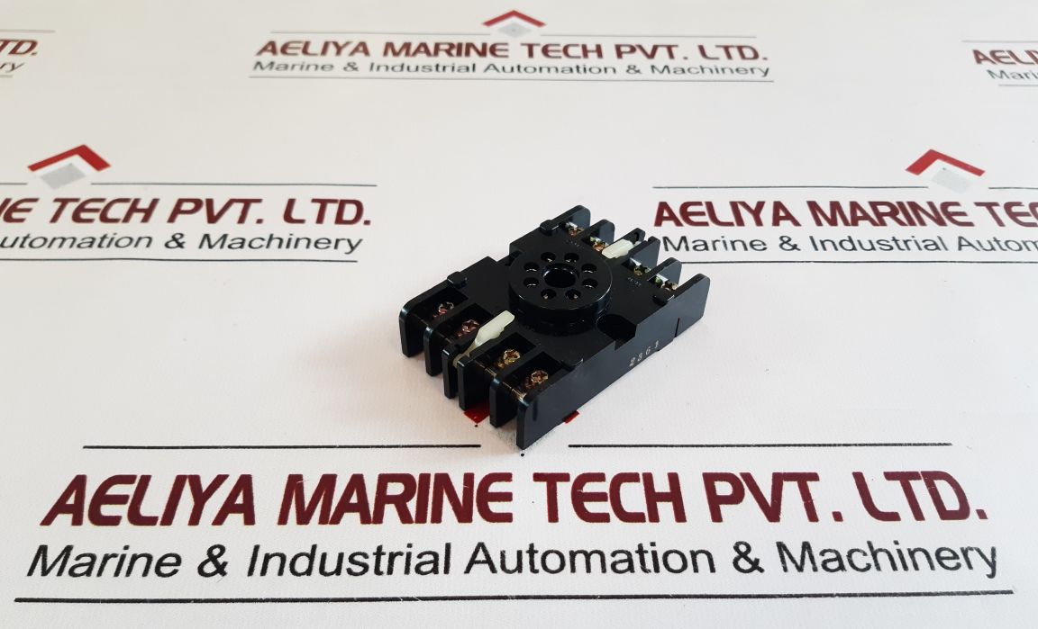 Set Of 7X Omron 8Pf Relay Base