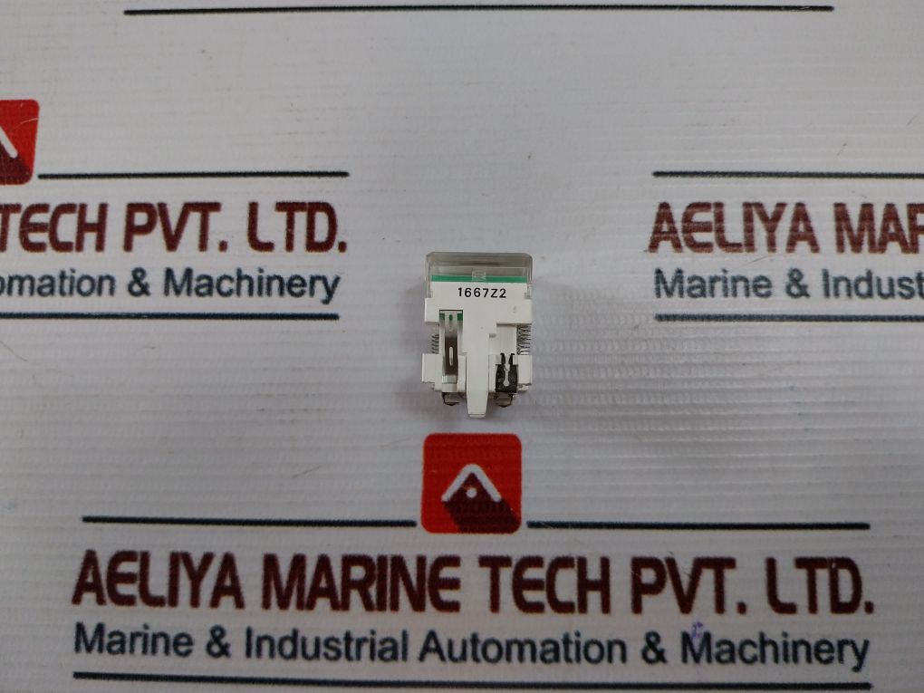 Omron A3Pa-704 Lighted Pushbutton Switch 28V 1.2W