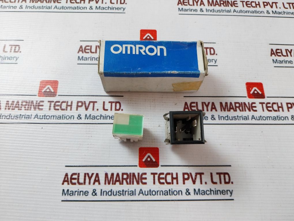 Omron A3Pa-704 Lighted Pushbutton Switch A3Pa-90D11-24E G