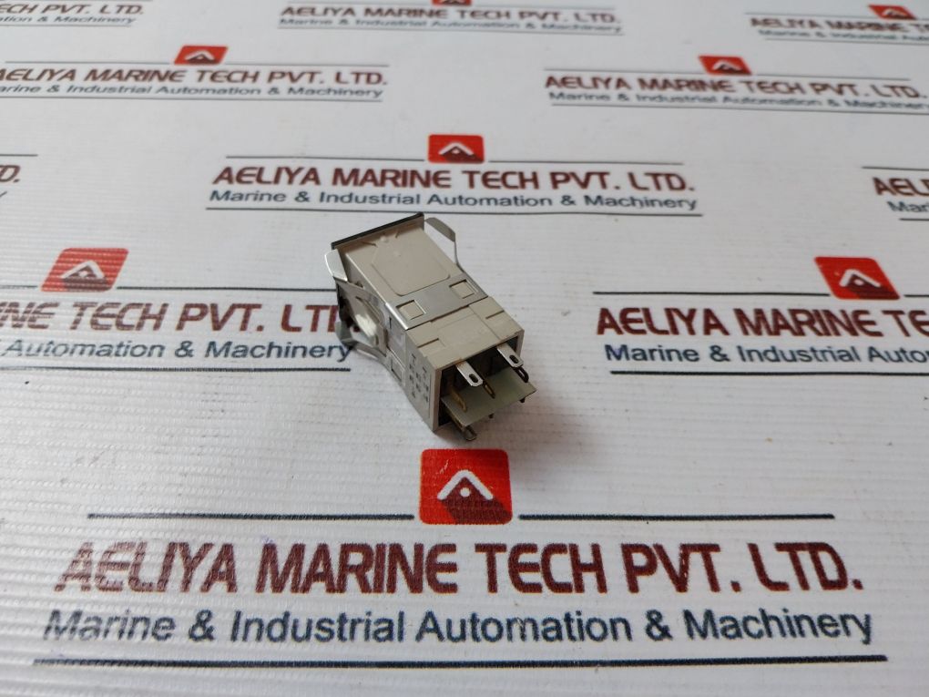 Omron A3Pa-704 Lighted Pushbutton Switch A3Pa-90D11-24E G