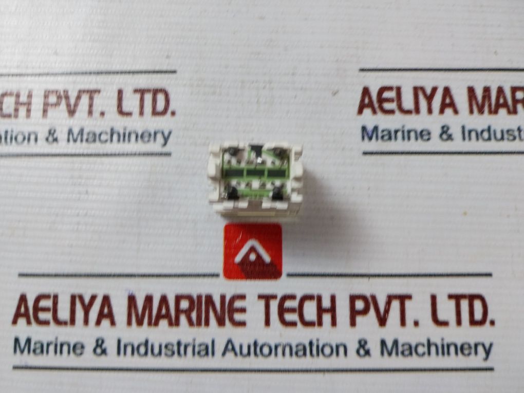 Omron A3Pa-704 Lighted Pushbutton Switch A3Pa-90D11-24E G