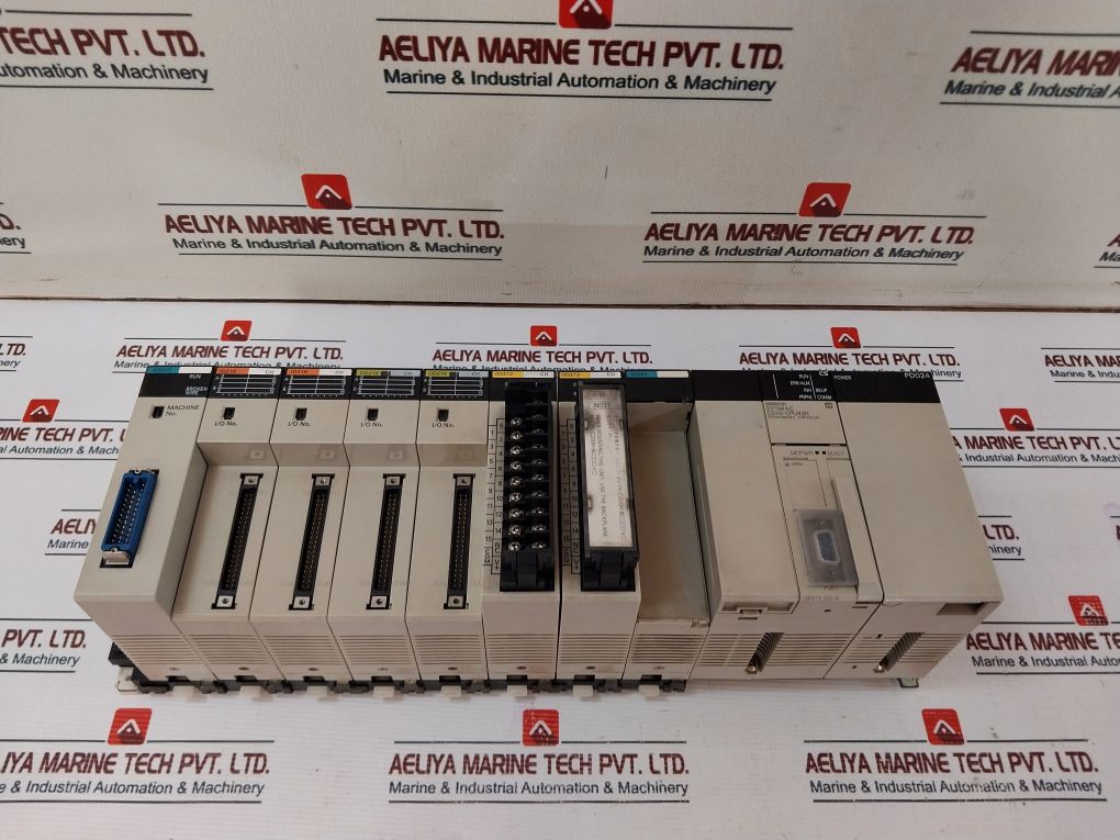 Omron Ad002/Id216/Od218/Od212/Sp001/Cs1G-cpu42H/Pd024 Programmable Controller