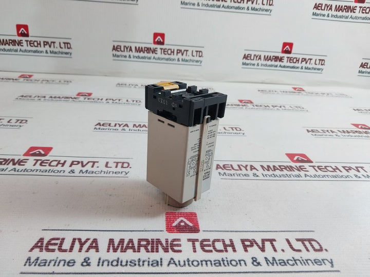 Omron Atss Off Delay Timer With Base 10Sec 220Vac 50/60Hz