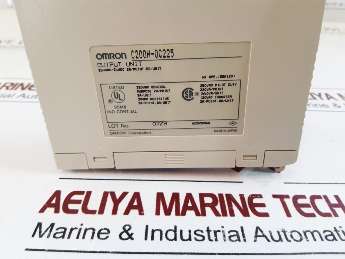 Omron C200H-0C225 Output Unit