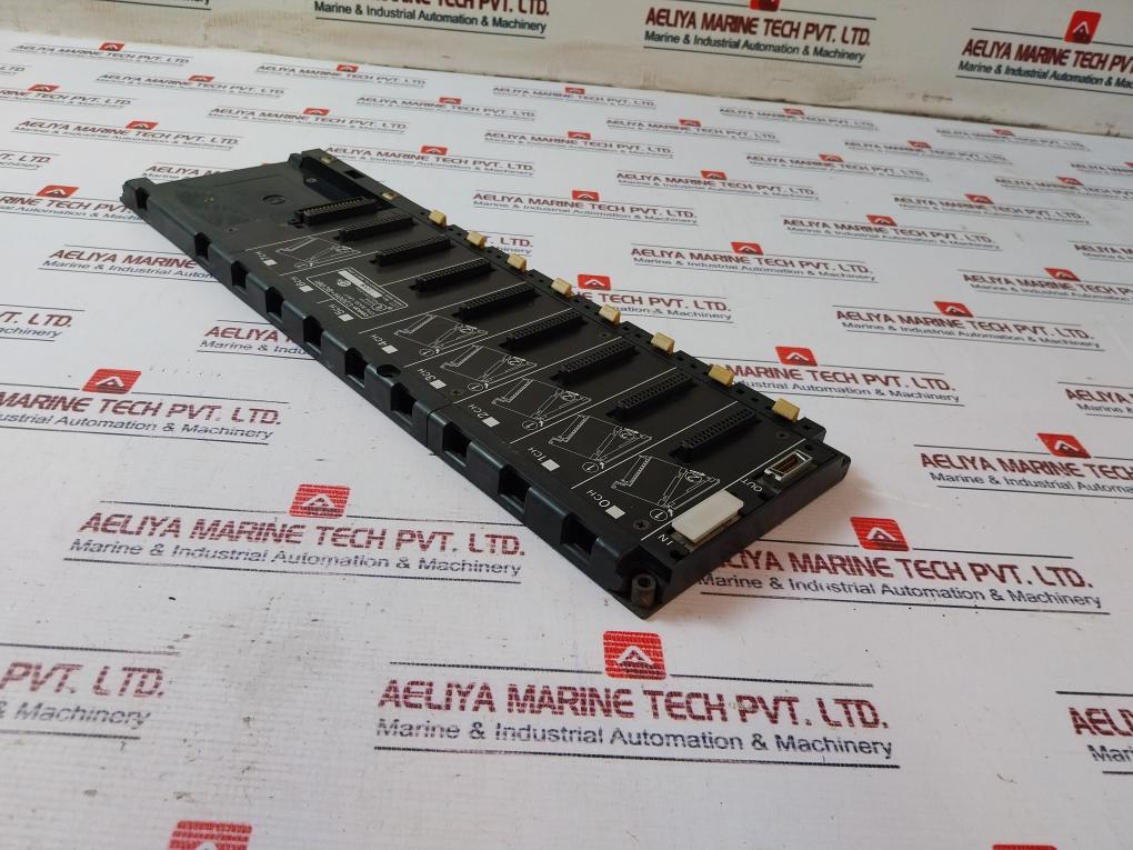 Omron C200H-bc081 Cpu Base Unit