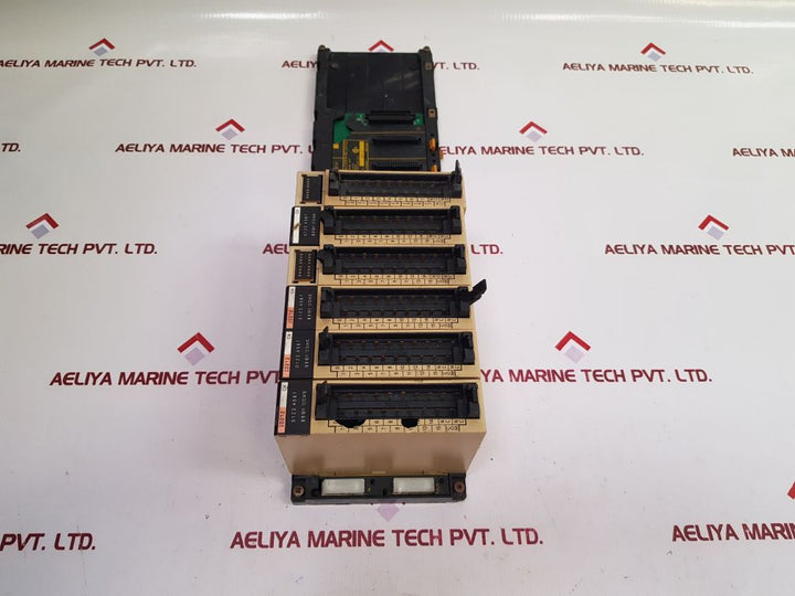 Omron Id212 ,C200H-0C224 Module With C200H-bc101-v2 Cpu Base Unit