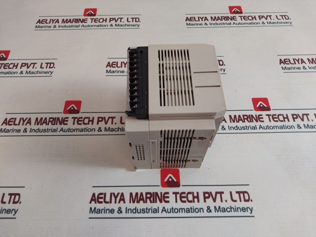 Omron C200H-cpu03 Programmable Controller 24Vdc 40W