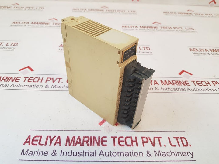 Omron C200H-id212 Input Unit 24Vdc 7Ma Free Shipping